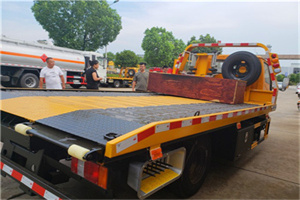 五大连池附近拖车电话号码服务