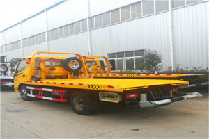 五大连池附近拖车救援搭电